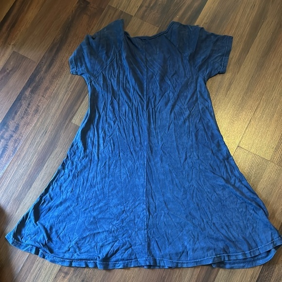 Natural Life Give Love Laugh Blue Dye T-shirt Dress size Small - Picture 3 of 7
